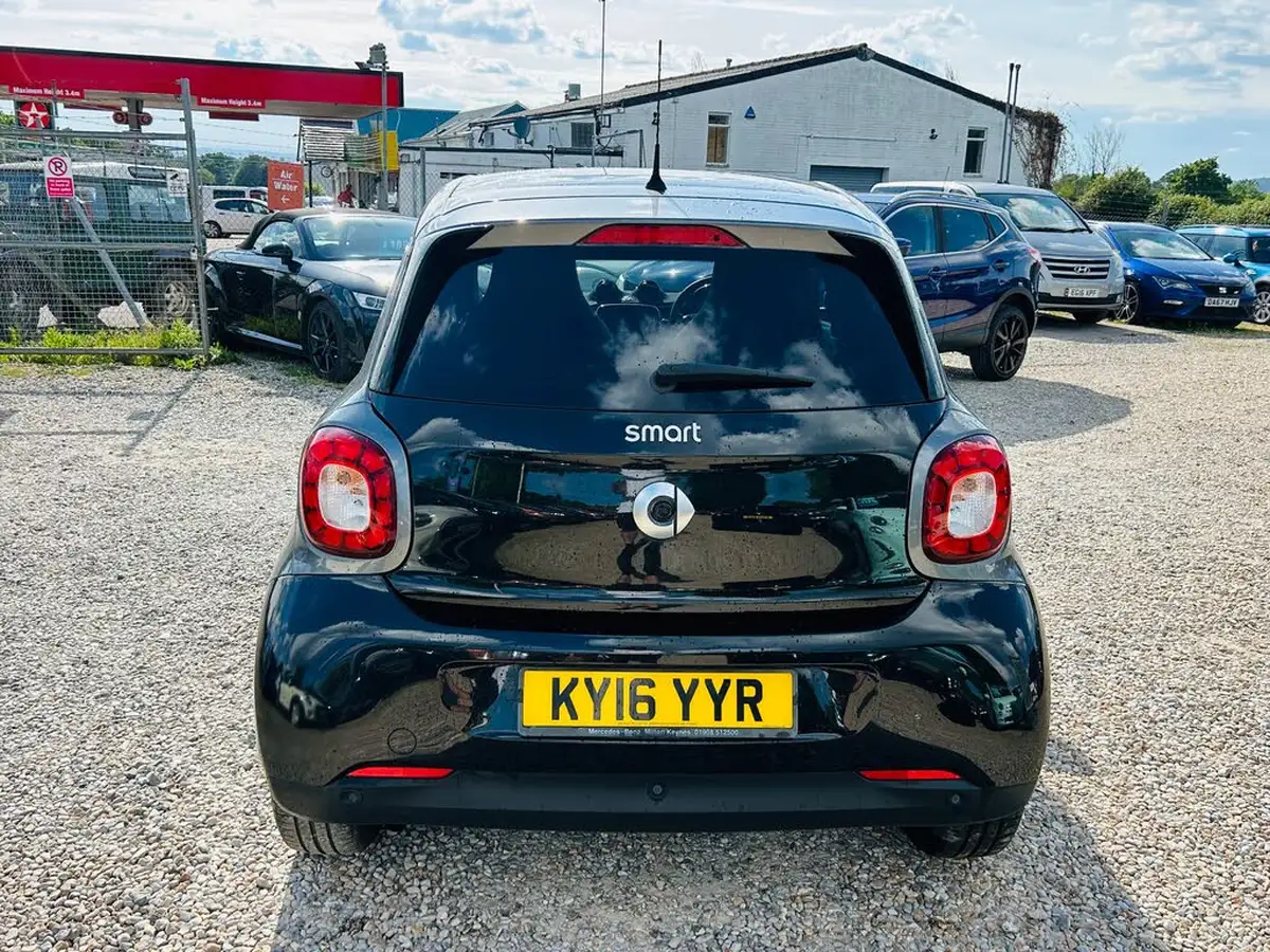 2016-smart-forfour-09-prime-premium-plusss-big-7