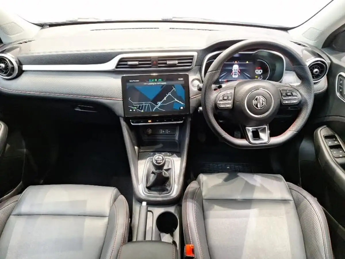 2024-mg-zs-suv-10t-gdi-exclusive-big-2