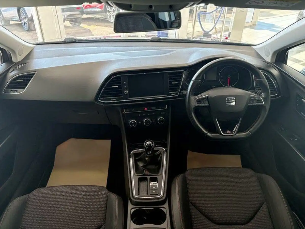 2017-seat-leon-14-ecotsi-fr-technology-sportcoupe-3d-big-13