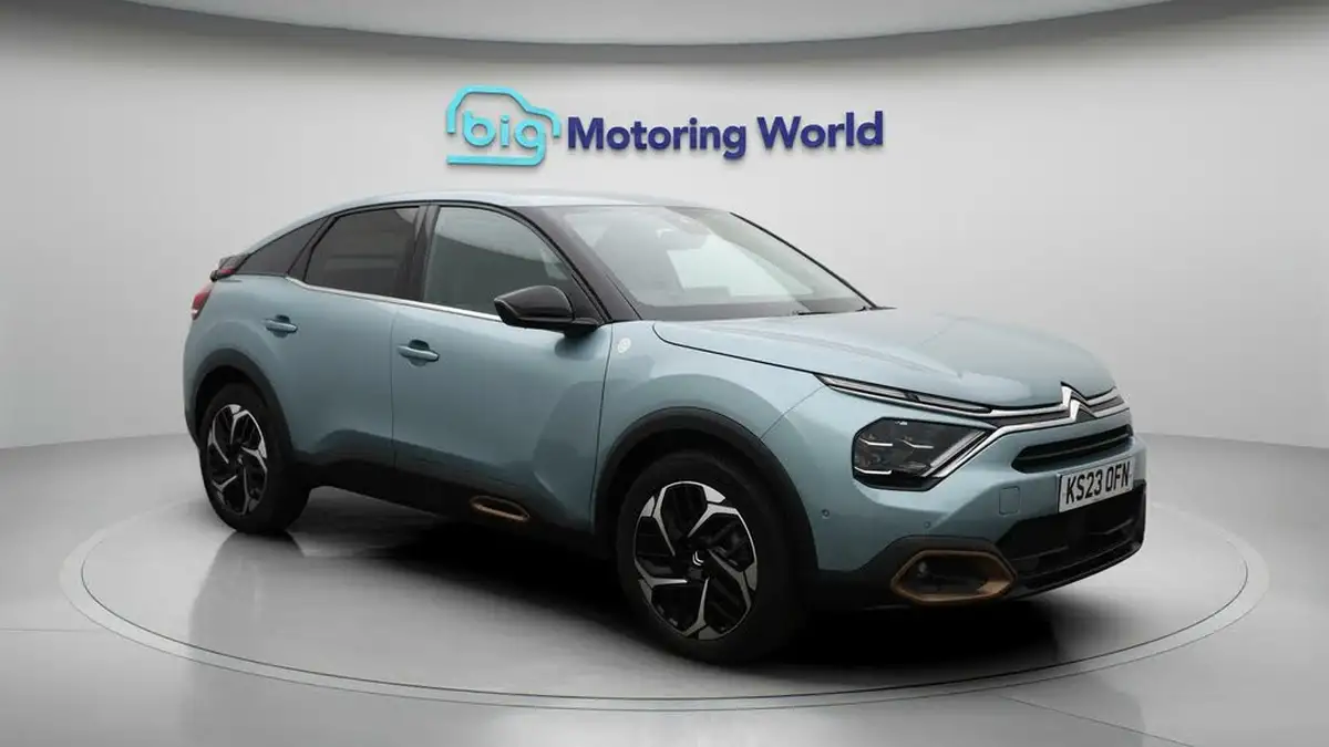 2023-citroen-c4-12-puretech-c-series-edition-eat8-big-1