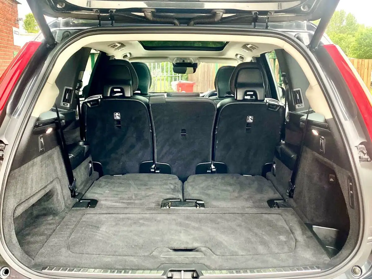 2019-volvo-xc90-20-t8-inscription-pro-384bhp-ss-big-55