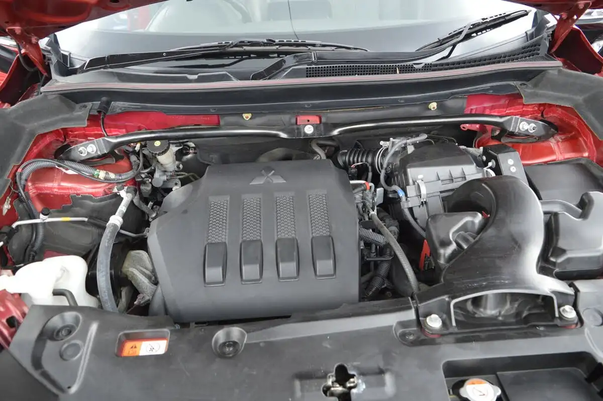 2018-mitsubishi-eclipse-cross-15-4-auto-big-22