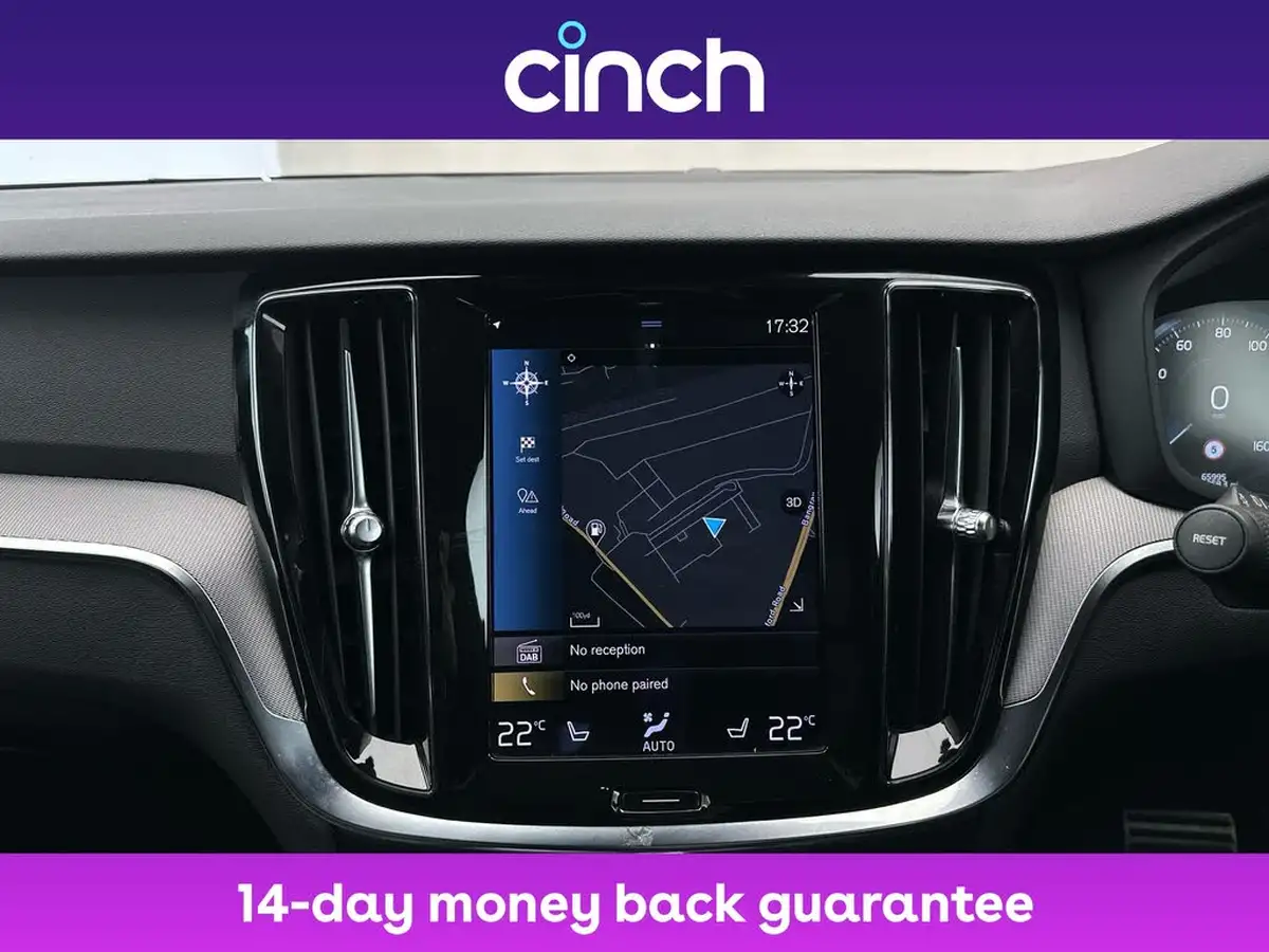 2021-volvo-v60-20-t6-r-design-350bhp-plug-in-hybrid-big-37