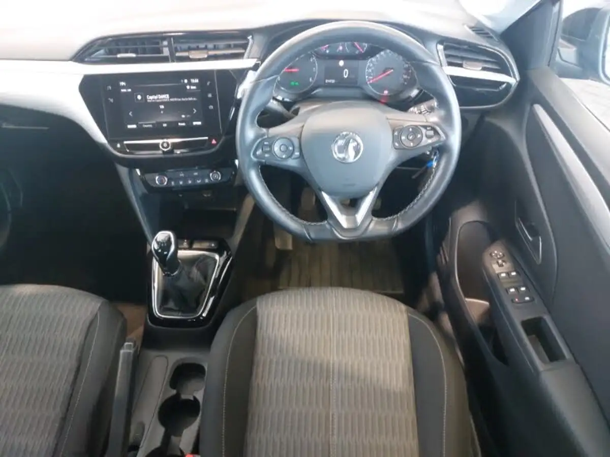 2022-vauxhall-corsa-12i-design-big-2
