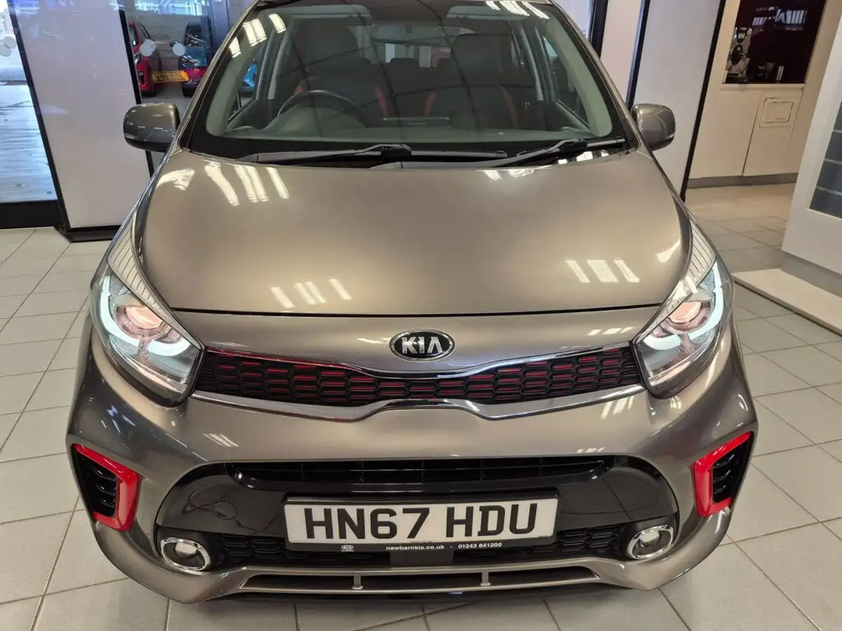 2017-kia-picanto-10-gt-line-big-3
