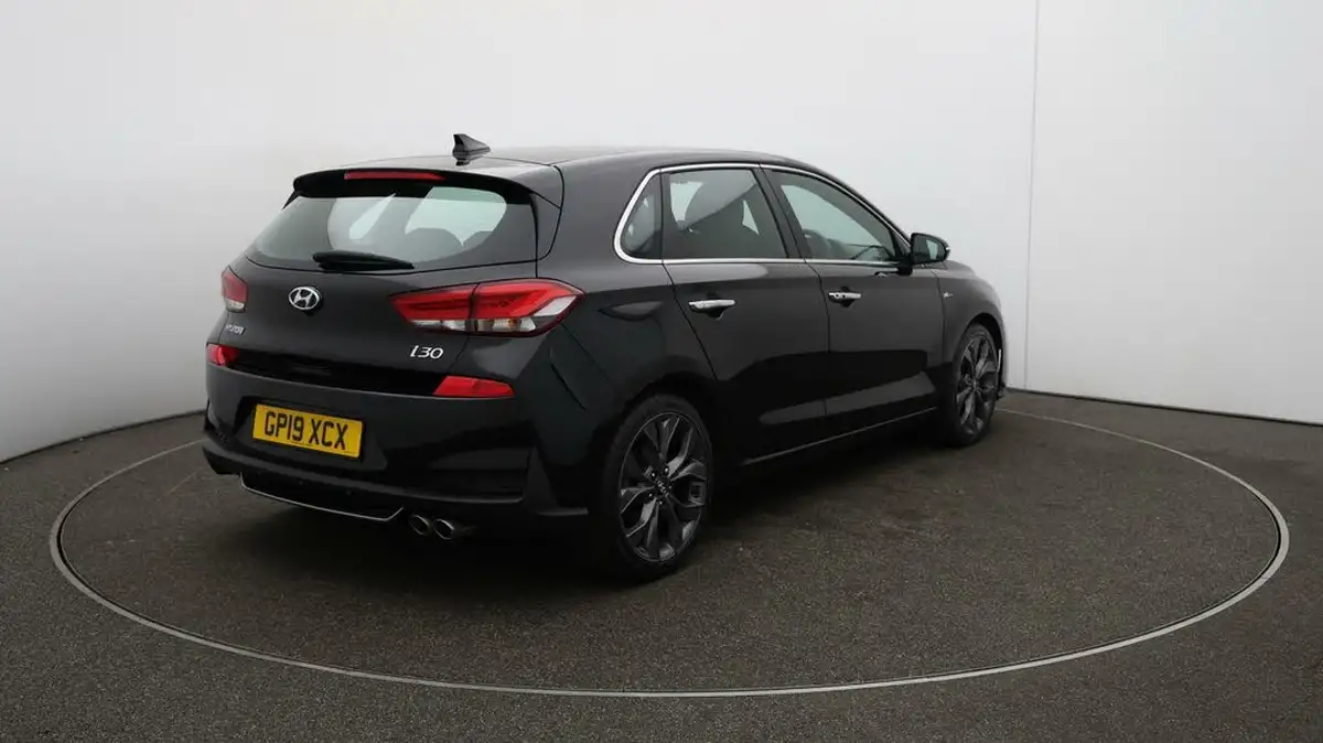 2019-hyundai-i30-14-t-gdi-n-line-hatchback-big-56