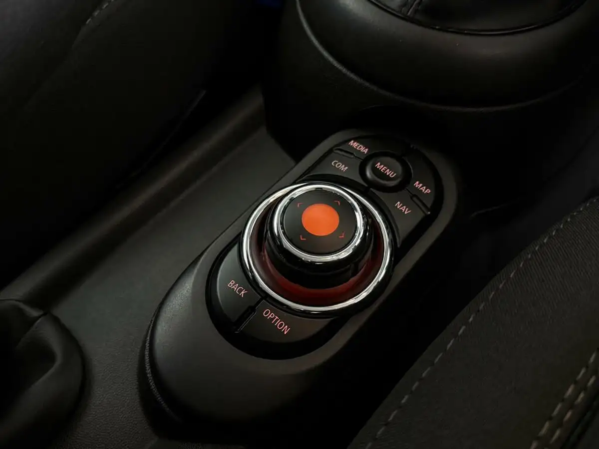 2019-mini-cooper-15-cooper-classic-hatchback-5d-auto-big-39