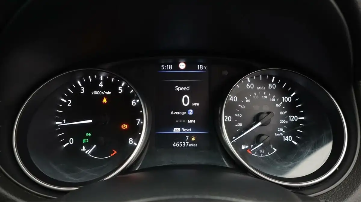 2020-nissan-qashqai-13-dig-t-acenta-premium-140ps-big-10