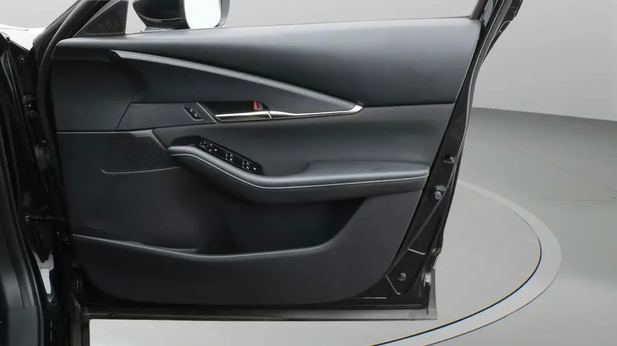 2021-mazda-cx-30-20-e-skyactiv-g-sport-lux-big-15