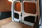 2020-peugeot-partner-15-bluehdi-1000-professional-100ps-eu6dt-panel-small-14
