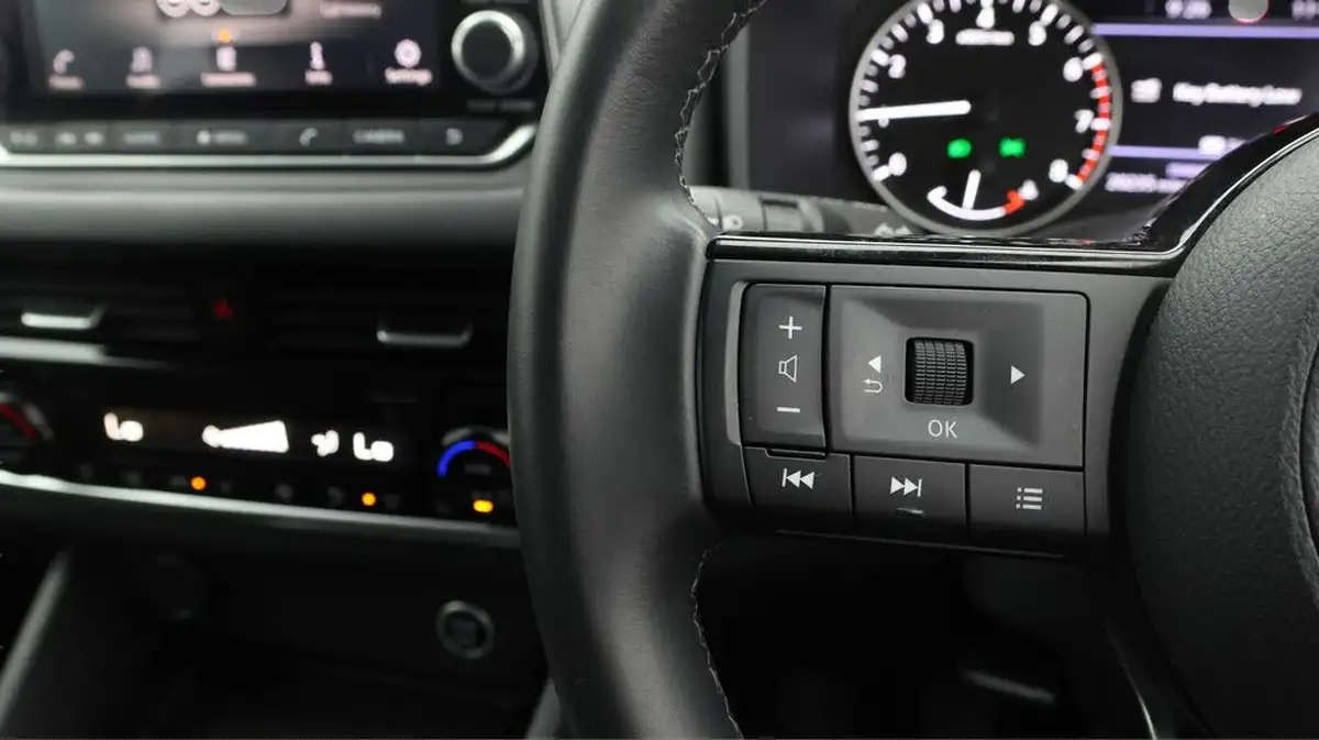 2022-nissan-qashqai-13-dig-t-acenta-premium-140ps-big-20