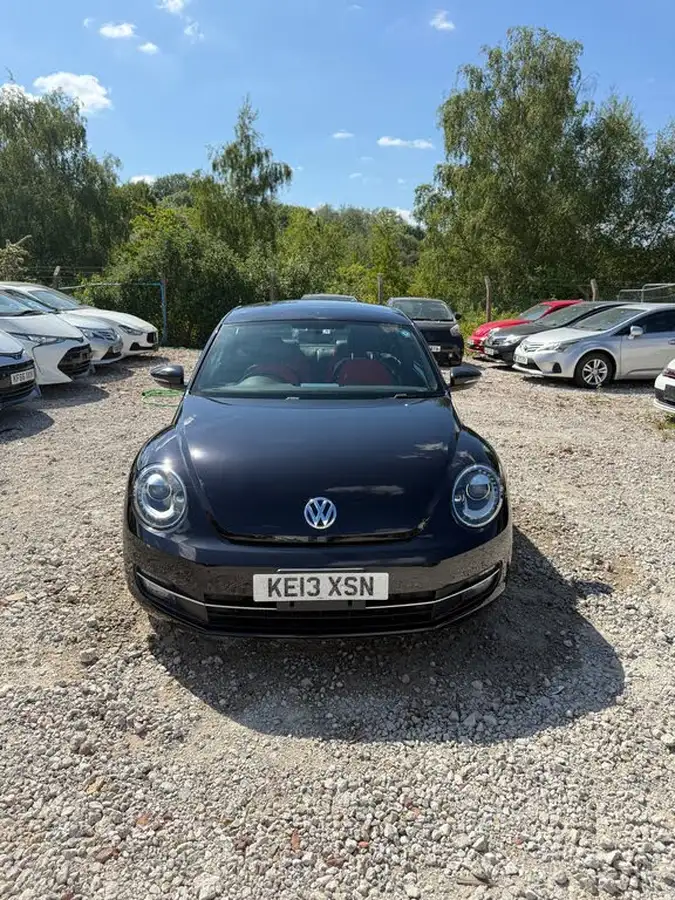 2013-volkswagen-beetle-big-2