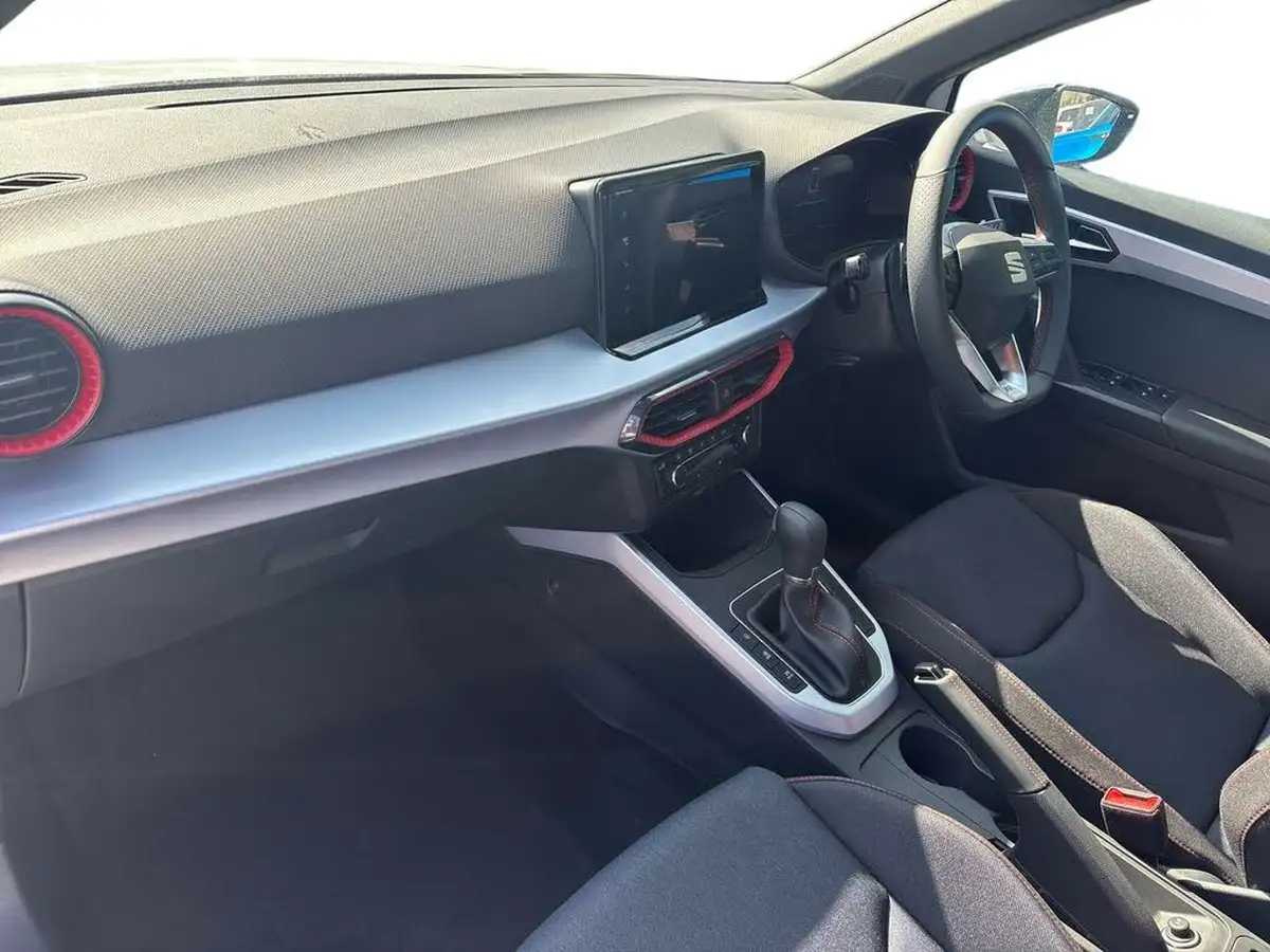 2025-seat-arona-10-tsi-fr-dsg-big-8