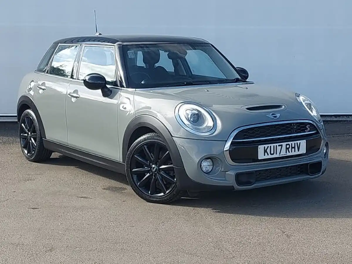 2017-mini-cooper-20-cooper-s-ss-hatchback-5d-big-0