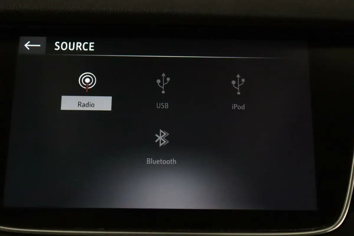 2020-vauxhall-grandland-x-12-sri-nav-auto-big-23