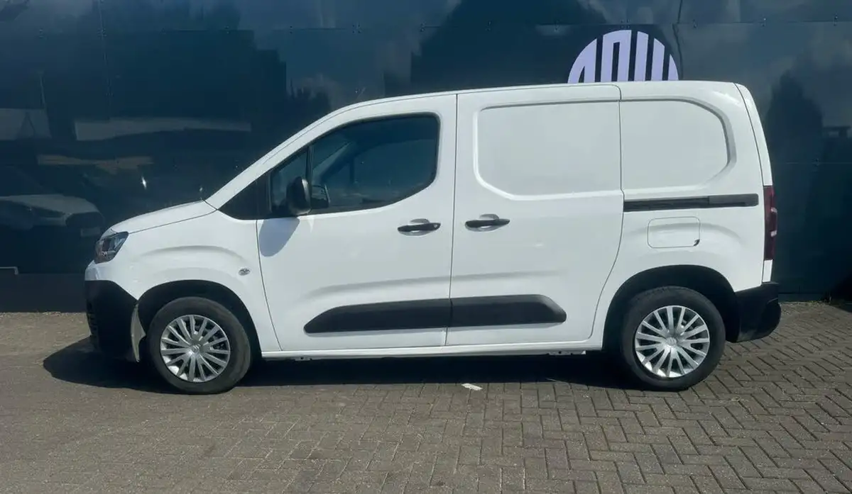 2021-citroen-berlingo-15bluehdi-650-enterprise-ss-big-3