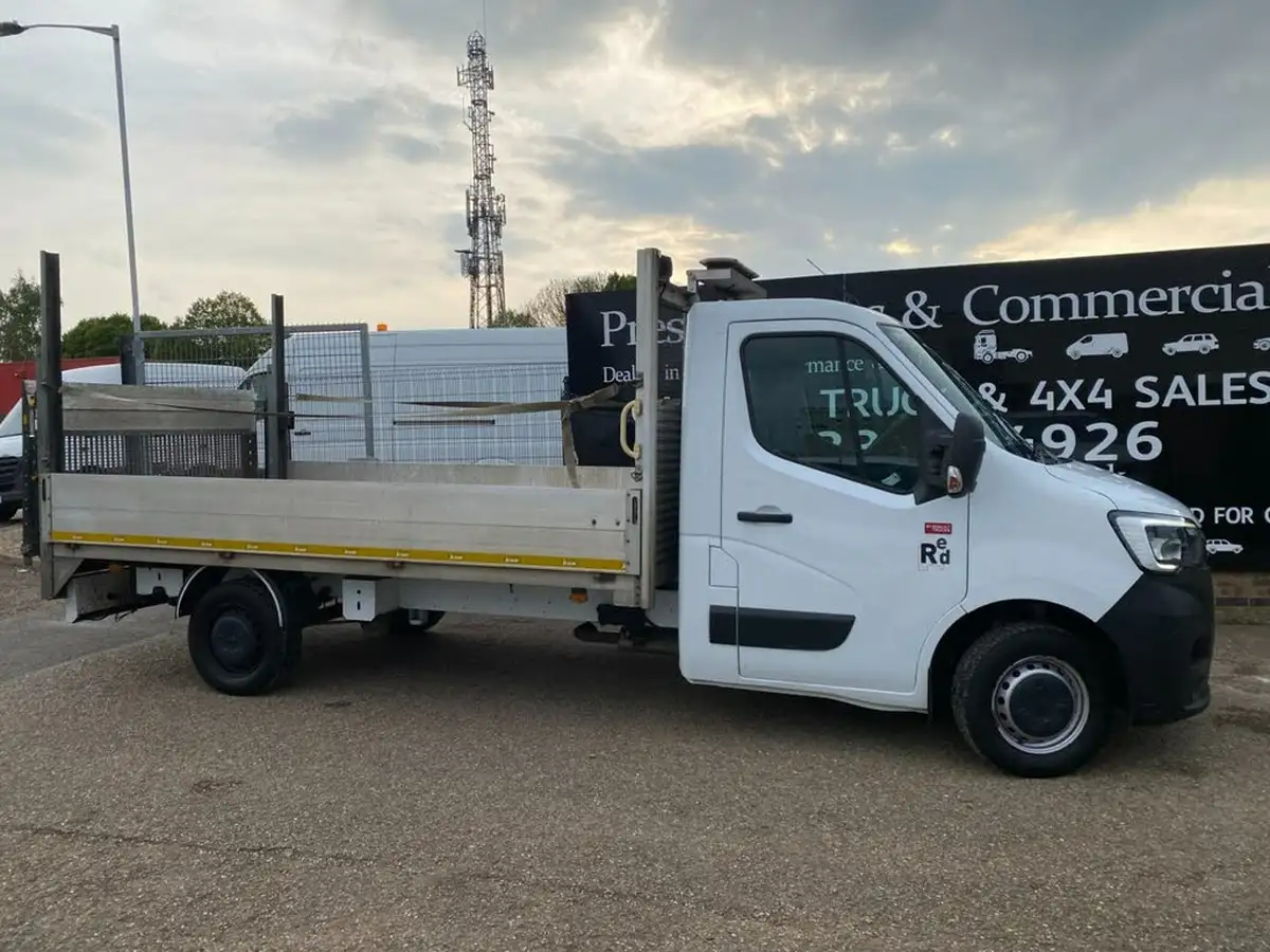 2021-renault-master-23dci-ll35-150-business-energy-chassis-cab-big-33