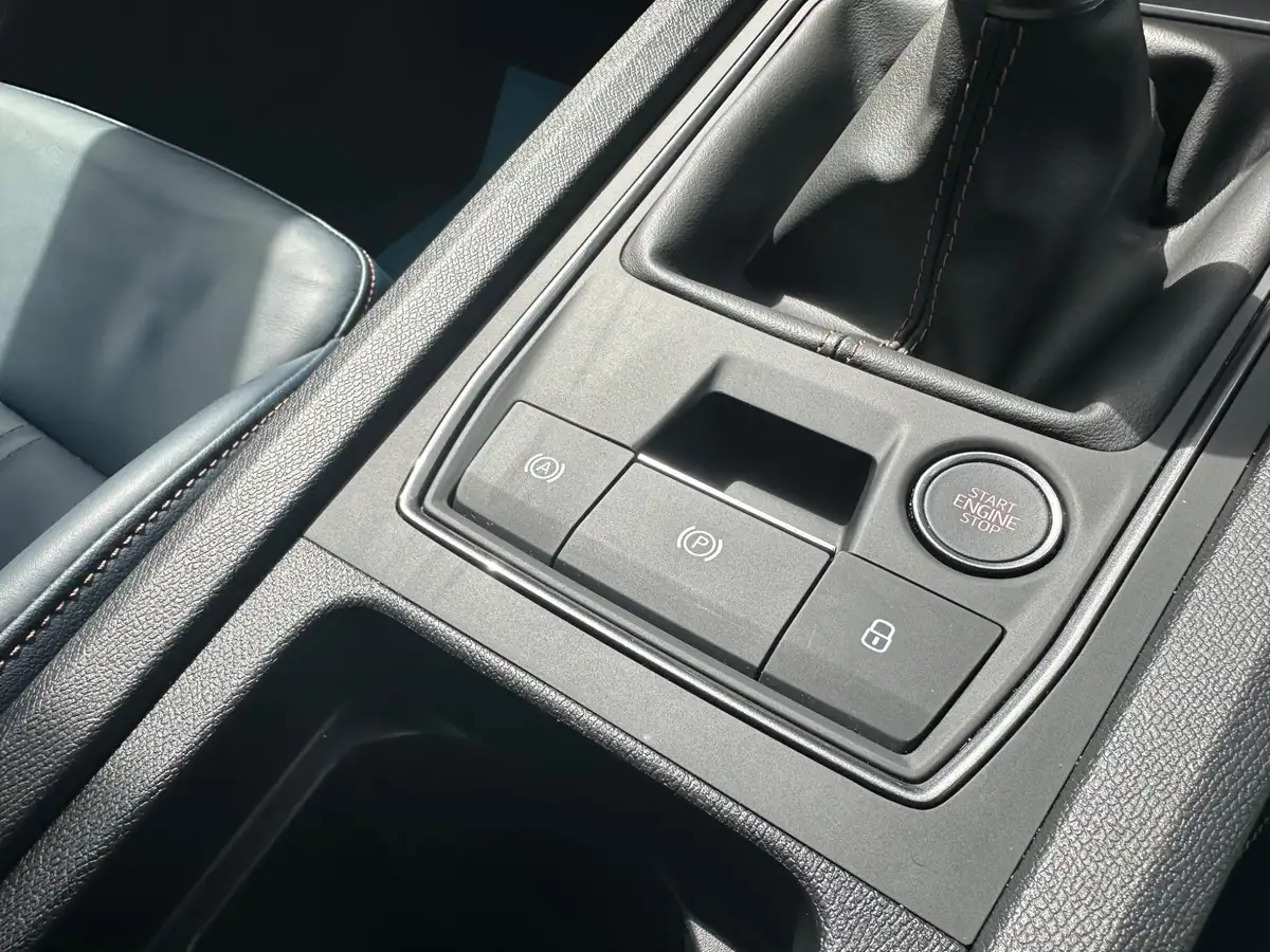 2024-cupra-formentor-15-tsi-v2-big-25
