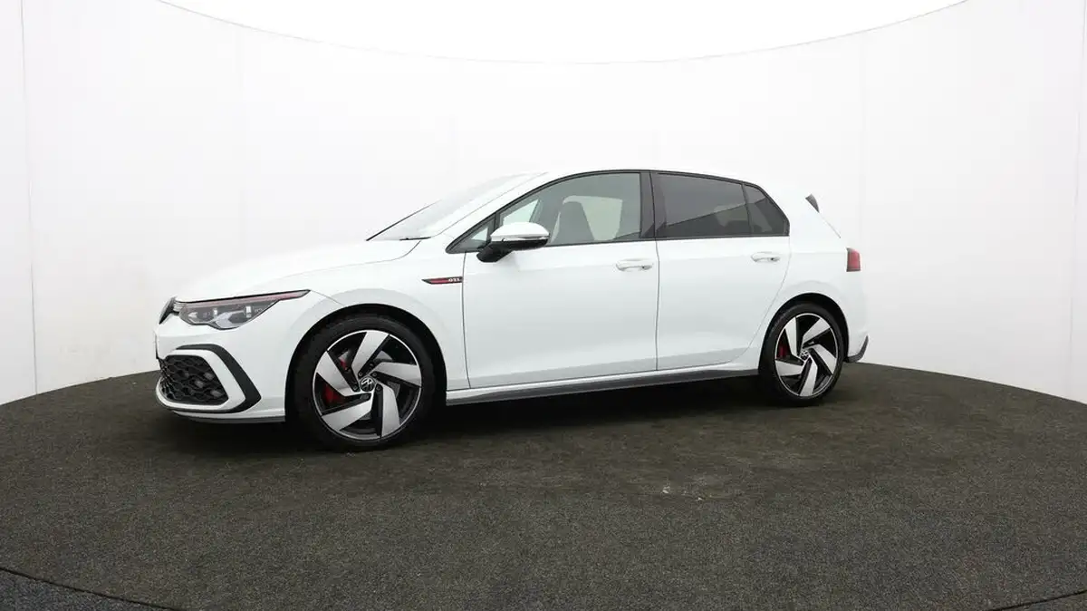 2024-volkswagen-golf-20-tsi-gti-245ps-big-57