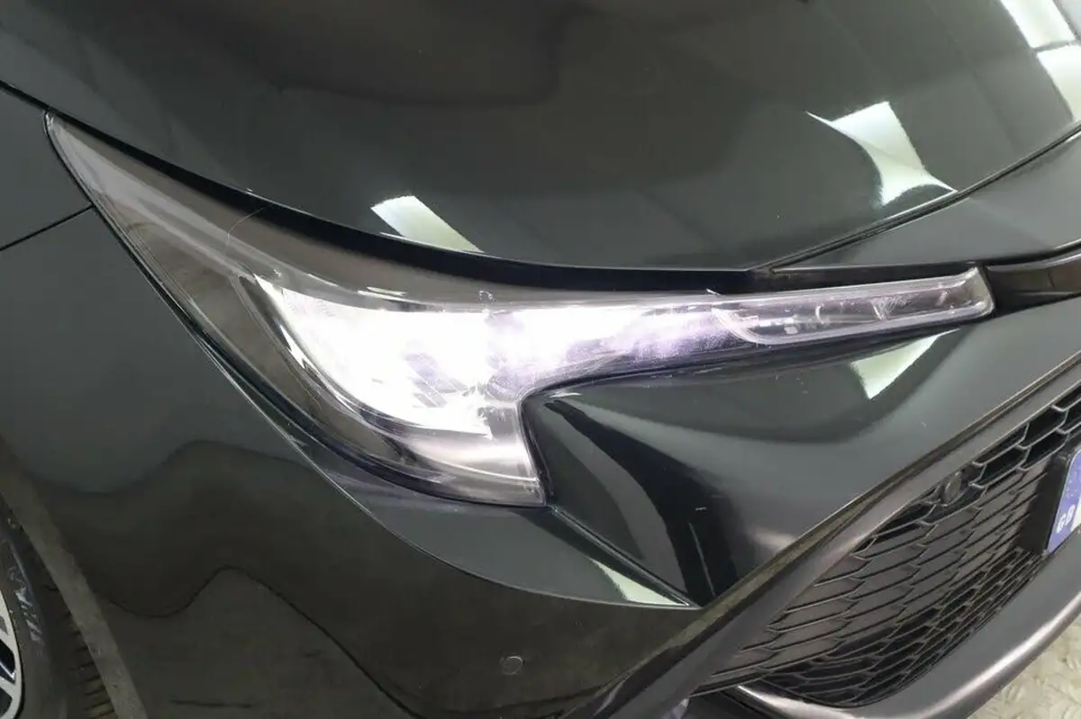 2019-toyota-corolla-18-vvt-i-design-trk-hatchback-5d-big-45