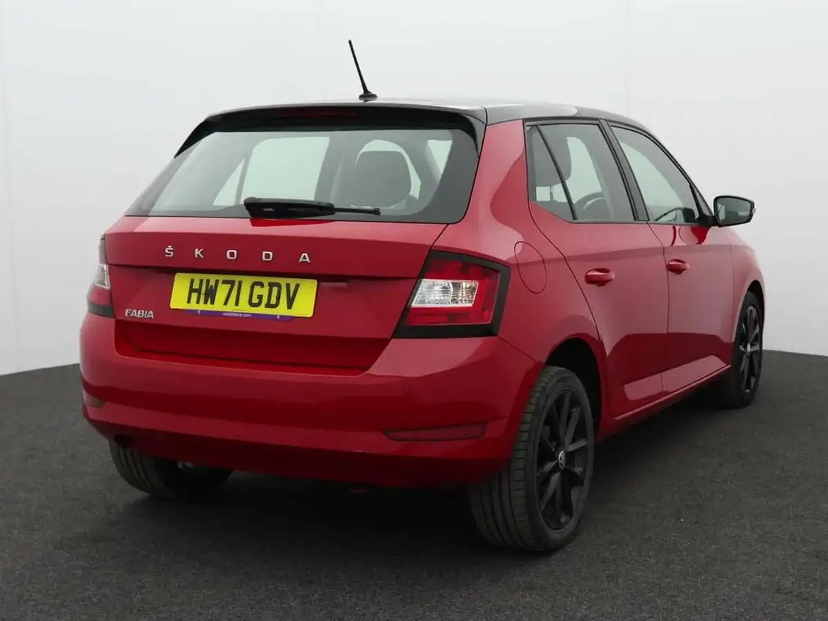 2021-skoda-fabia-10-tsi-colour-edition-95ps-big-5