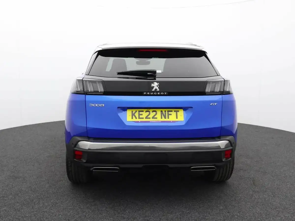2022-peugeot-3008-suv-12-puretech-gt-eat8-big-3