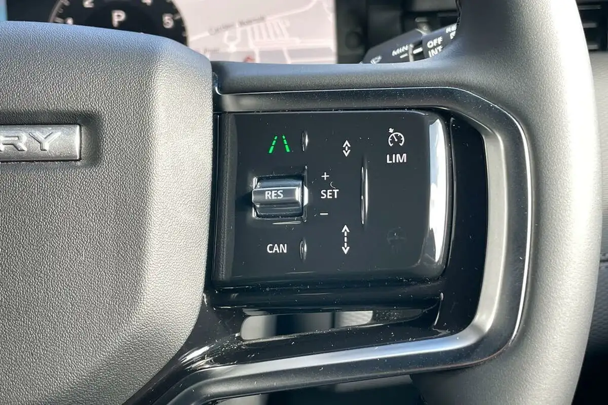 2024-land-rover-discovery-sport-15-p270e-dynamic-se-big-44