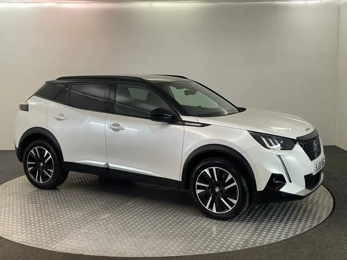 2020-peugeot-2008-suv-12-puretech-gt-line-eat8-big-1