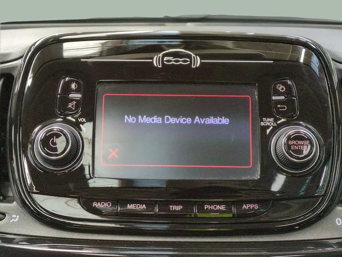 2019-fiat-500-12-lounge-ss-big-17