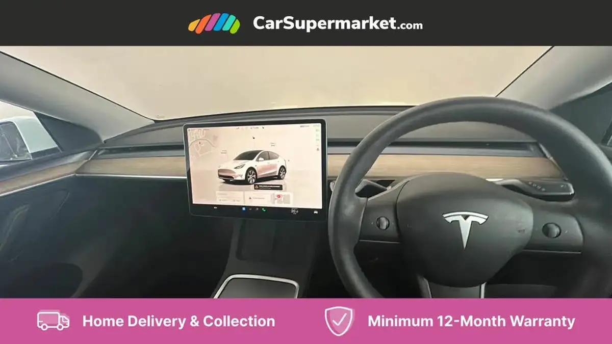2022-tesla-model-y-e-long-range-big-12
