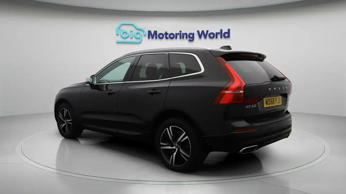2018-volvo-xc60-20td-d4-r-design-4x4-geartronic-big-5