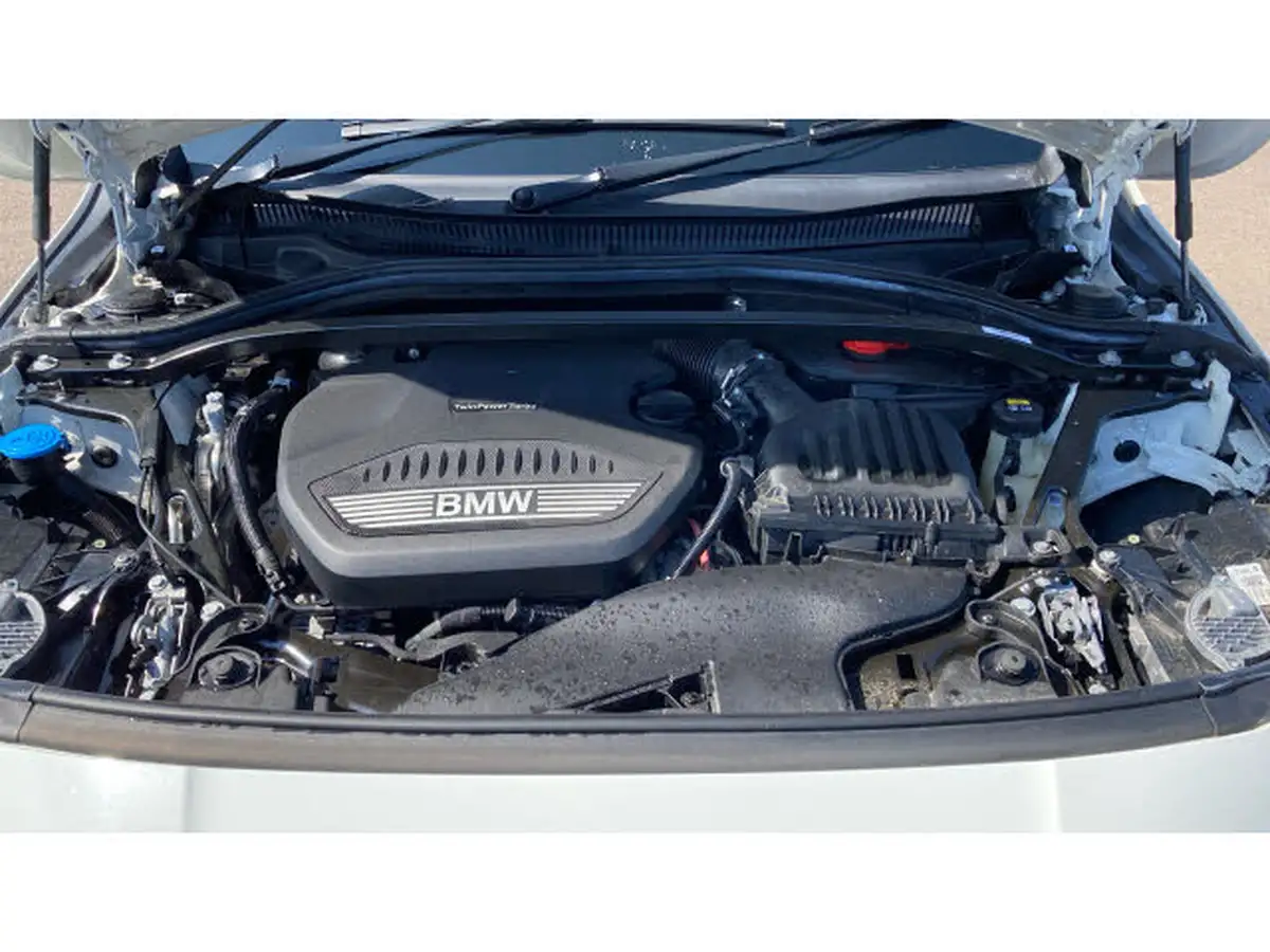 2020-bmw-1-series-20td-120d-xdrive-m-sport-big-7