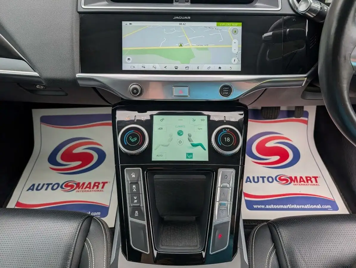 2019-jaguar-i-pace-ev400-se-big-22