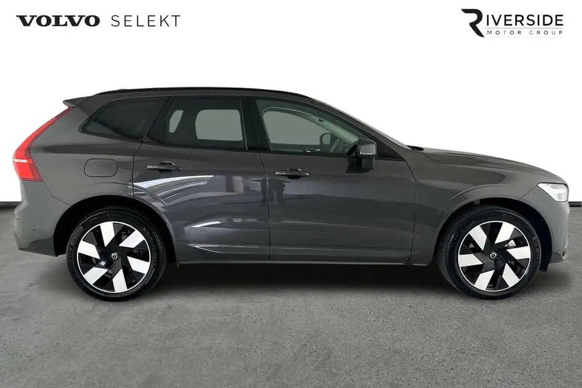 2024-volvo-xc60-20-b5-plus-big-3