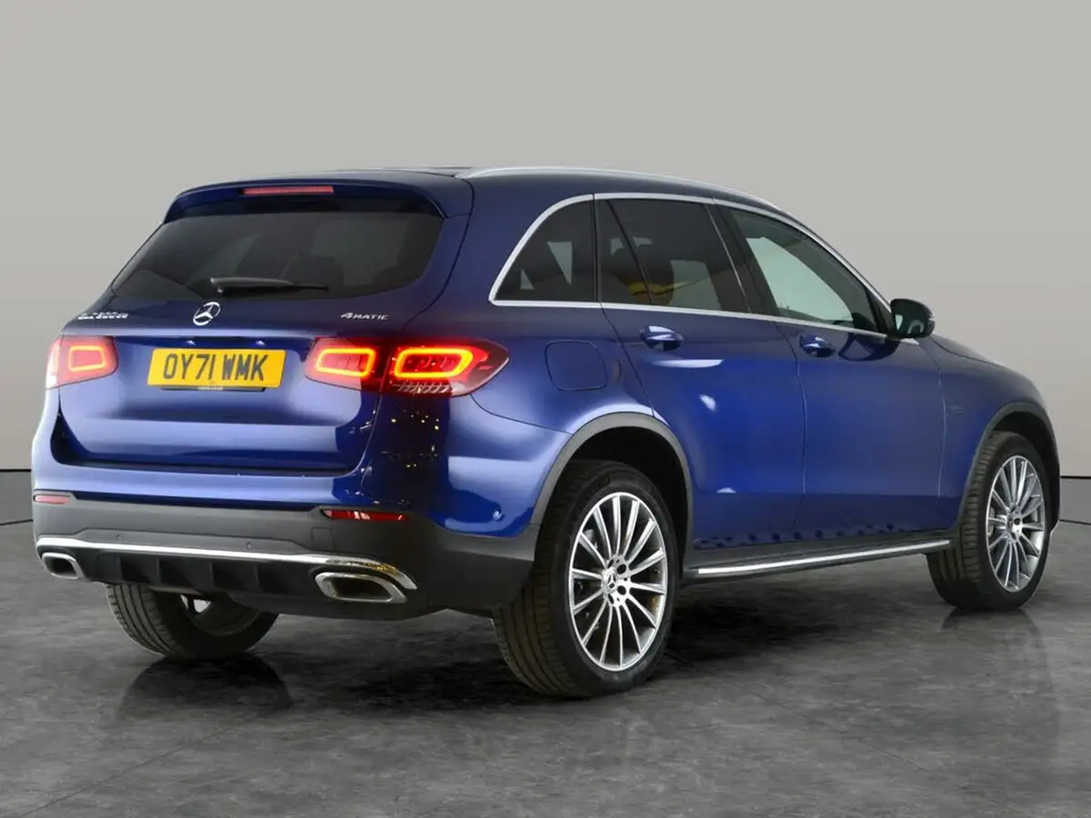 2021-mercedes-benz-glc-class-20-glc300de-amg-line-premium-306ps-station-wagon-5d-big-13