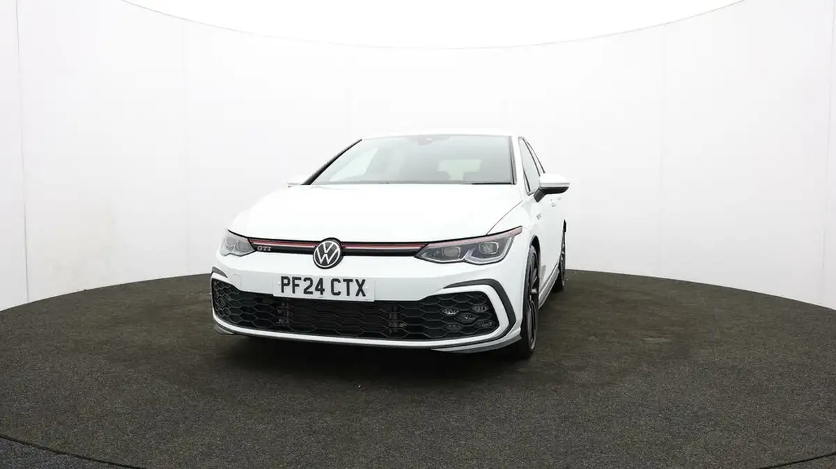 2024-volkswagen-golf-20-tsi-gti-245ps-big-56