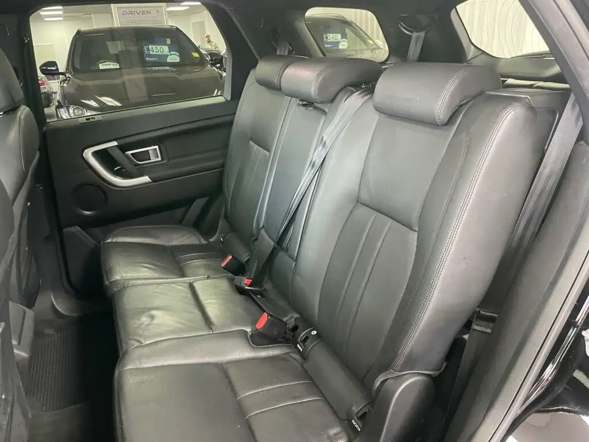 2019-land-rover-discovery-sport-20td4-landmark-big-28