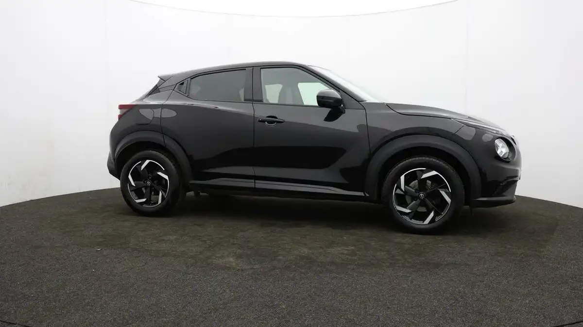 2023-nissan-juke-10-dig-t-n-connecta-dct-big-38