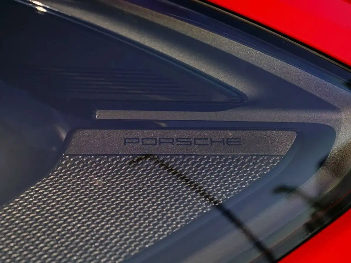 2025-porsche-cayenne-40-v8-gts-500ps-coupe-big-53