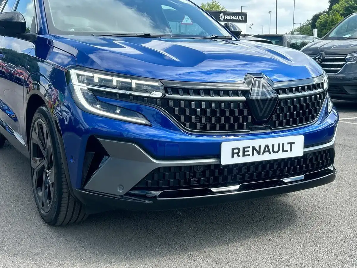2025-renault-austral-12-techno-esprit-alpine-big-18