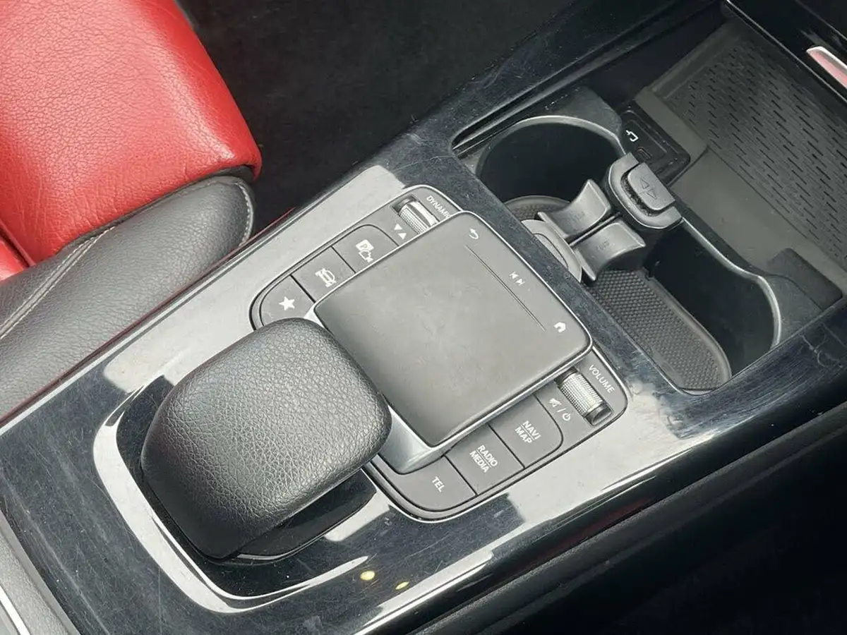 2021-mercedes-benz-cla-13-cla-180-amg-line-premium-shooting-brake-5d-big-28