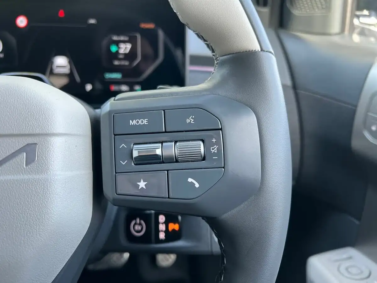 2024-kia-ev3-e-gt-line-big-24