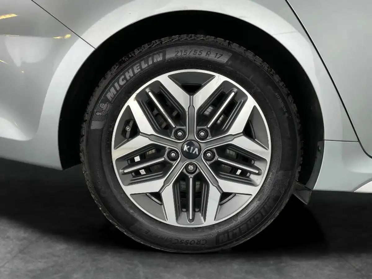 2020-kia-optima-20-gdi-phev-big-38