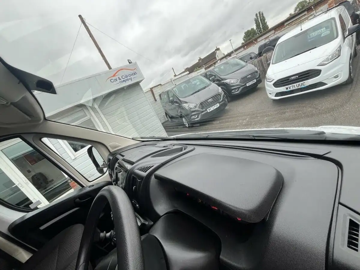 2022-vauxhall-movano-22cdti-l2-h2-3500-dynamic-big-25