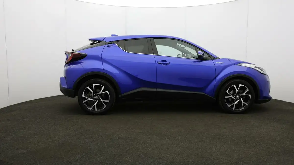 2021-toyota-c-hr-18-vvt-i-design-big-45