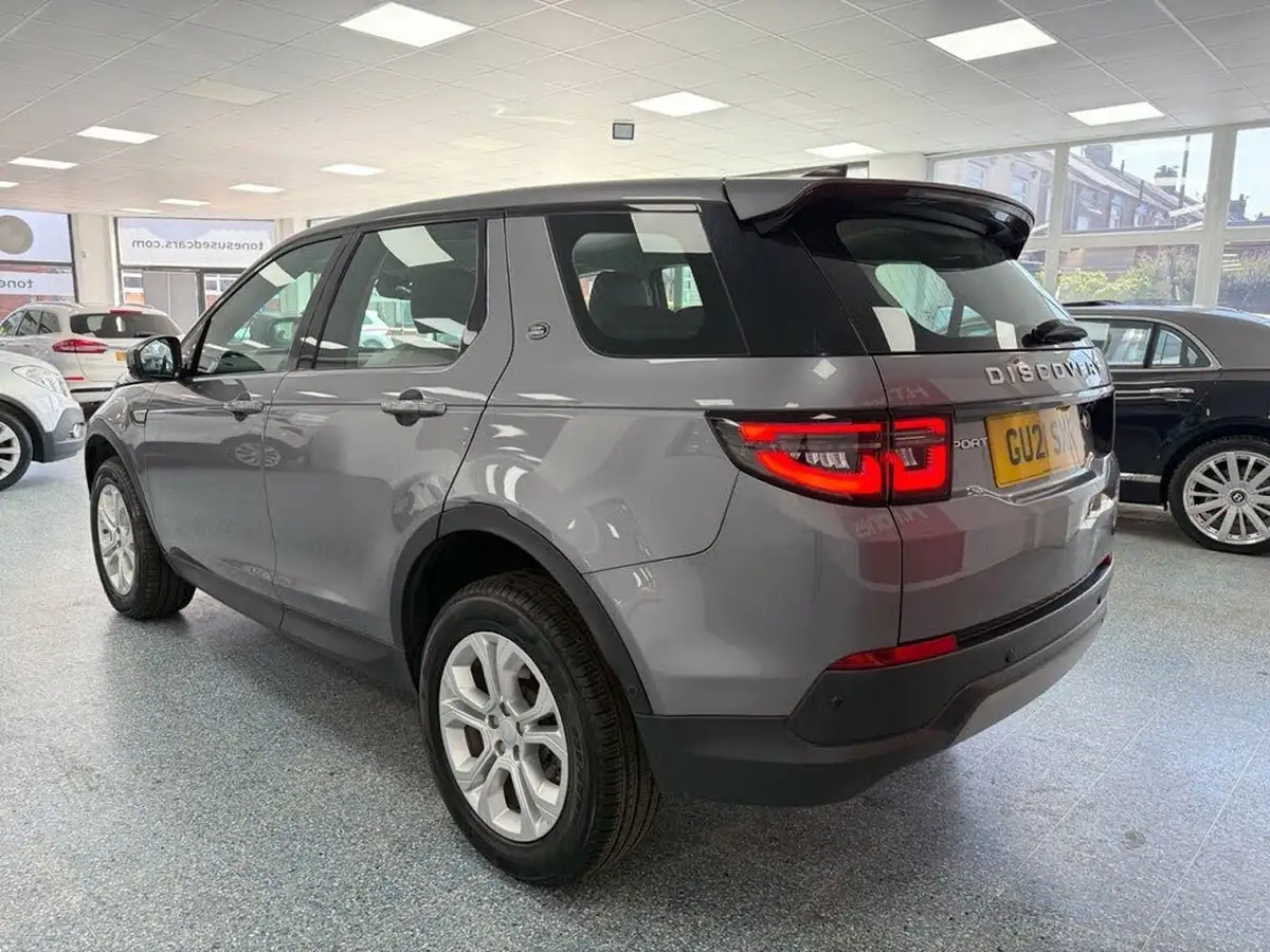 2021-land-rover-discovery-sport-20-d200-s-big-12