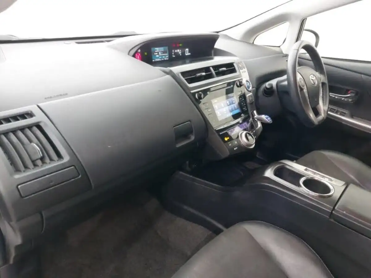2019-toyota-prius-18-vvt-i-excel-big-4