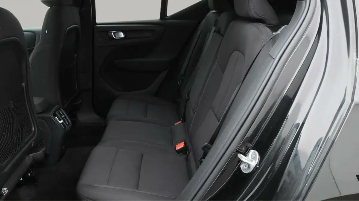 2023-volvo-xc40-e-recharge-core-228bhp-big-16