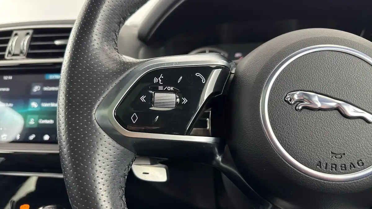 2020-jaguar-xe-20d-r-dynamic-s-big-20