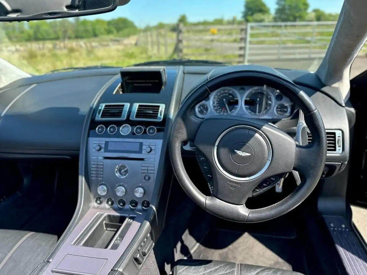 2008-aston-martin-db9-59-volante-touchtronic-ii-big-25